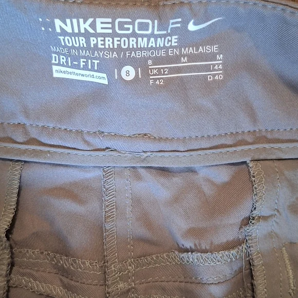 Nike Women's Gray Golf Shorts ☆ Size 8☆ - Picture 3 of 3